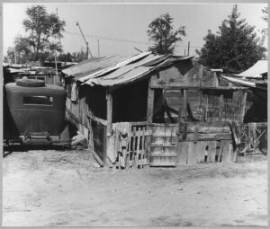 Historical National Archives photograph of Oildale, via Wikimedia Commons. Archival image, not current conditions.
